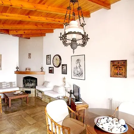 Vila Villampogaziou Ii