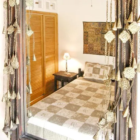 Vila Villampogaziou Ii